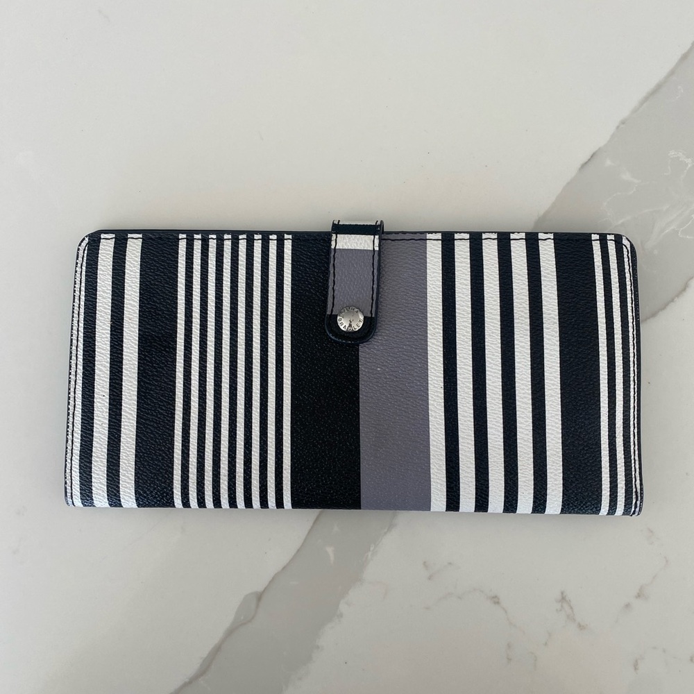 Vera Bradley Striped Wallet Black White Gray Snap Closure Zipper ID Display